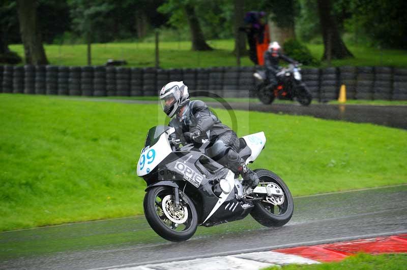 Motorcycle action photographs;Trackday digital images;cadwell;cadwell park photographs;event digital images;eventdigitalimages;motor racing louth lincolnshire;no limits trackdays;peter wileman photography;trackday;trackday photos