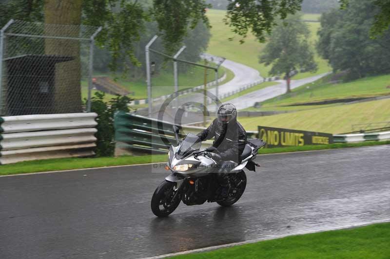 Motorcycle action photographs;Trackday digital images;cadwell;cadwell park photographs;event digital images;eventdigitalimages;motor racing louth lincolnshire;no limits trackdays;peter wileman photography;trackday;trackday photos