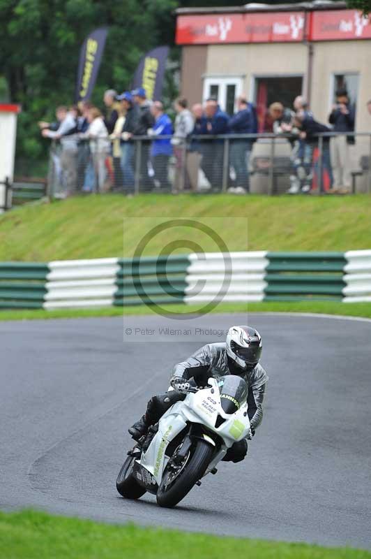 Motorcycle action photographs;Trackday digital images;cadwell;cadwell park photographs;event digital images;eventdigitalimages;motor racing louth lincolnshire;no limits trackdays;peter wileman photography;trackday;trackday photos