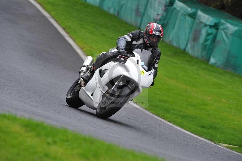 Motorcycle action photographs;Trackday digital images;cadwell;cadwell park photographs;event digital images;eventdigitalimages;motor racing louth lincolnshire;no limits trackdays;peter wileman photography;trackday;trackday photos