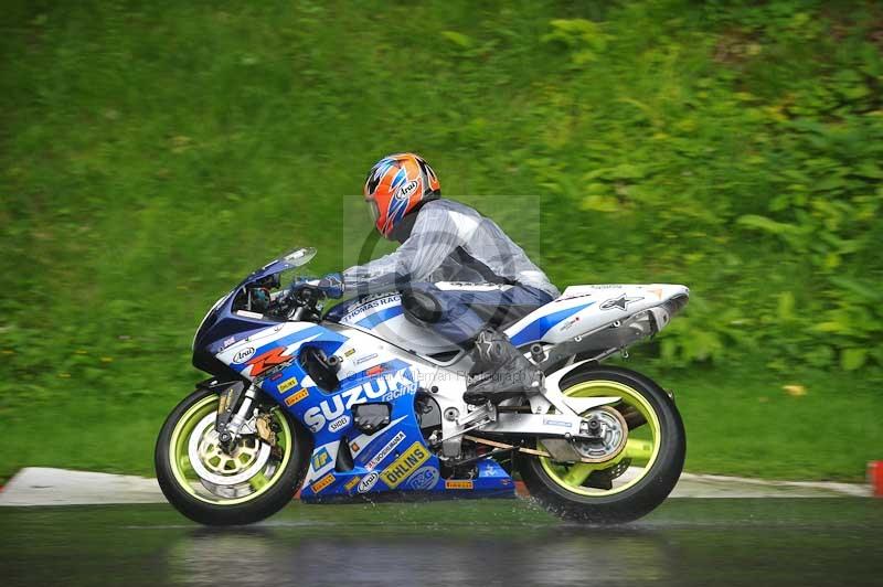 Motorcycle action photographs;Trackday digital images;cadwell;cadwell park photographs;event digital images;eventdigitalimages;motor racing louth lincolnshire;no limits trackdays;peter wileman photography;trackday;trackday photos