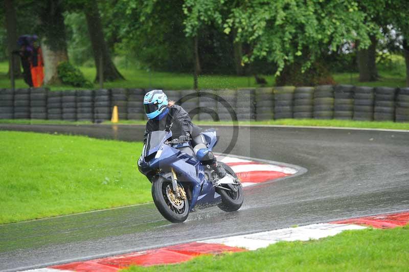 Motorcycle action photographs;Trackday digital images;cadwell;cadwell park photographs;event digital images;eventdigitalimages;motor racing louth lincolnshire;no limits trackdays;peter wileman photography;trackday;trackday photos