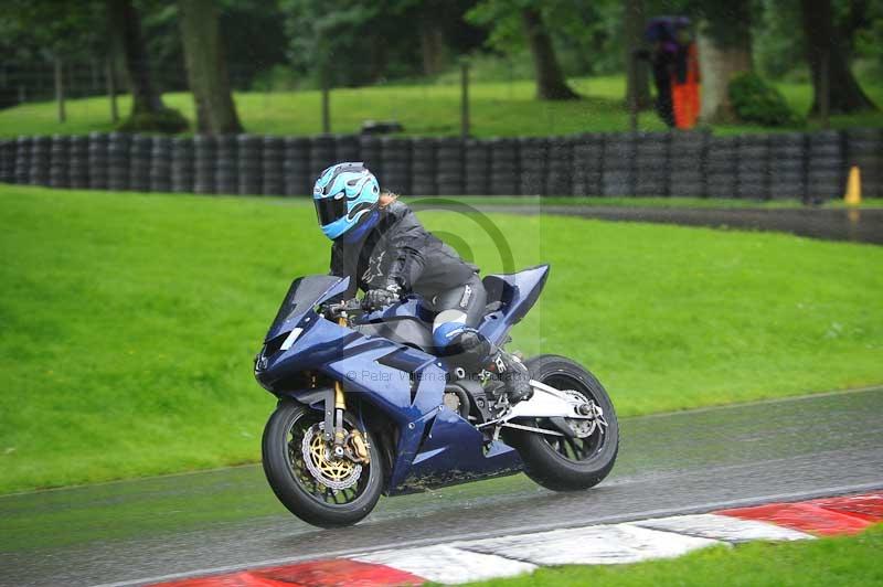 Motorcycle action photographs;Trackday digital images;cadwell;cadwell park photographs;event digital images;eventdigitalimages;motor racing louth lincolnshire;no limits trackdays;peter wileman photography;trackday;trackday photos