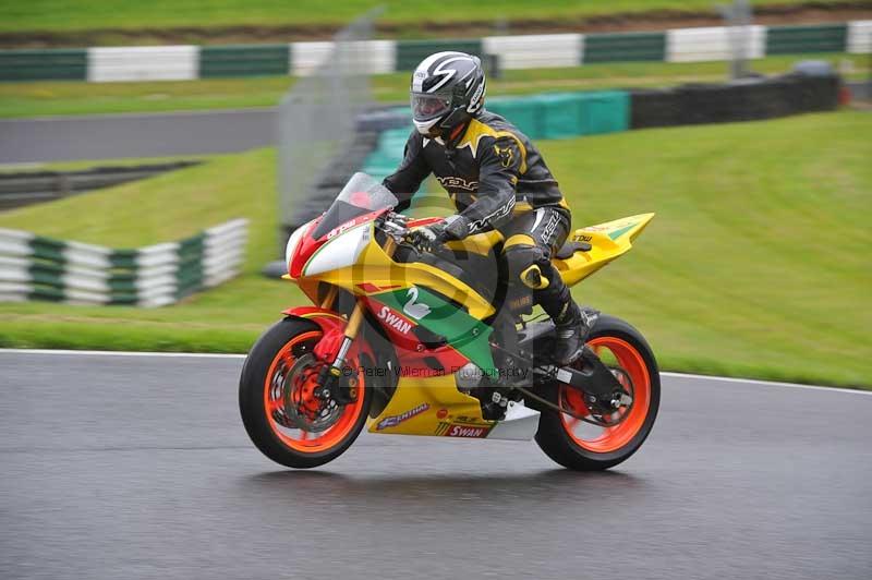 Motorcycle action photographs;Trackday digital images;cadwell;cadwell park photographs;event digital images;eventdigitalimages;motor racing louth lincolnshire;no limits trackdays;peter wileman photography;trackday;trackday photos