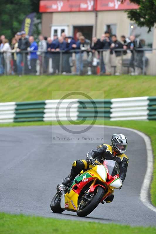 Motorcycle action photographs;Trackday digital images;cadwell;cadwell park photographs;event digital images;eventdigitalimages;motor racing louth lincolnshire;no limits trackdays;peter wileman photography;trackday;trackday photos