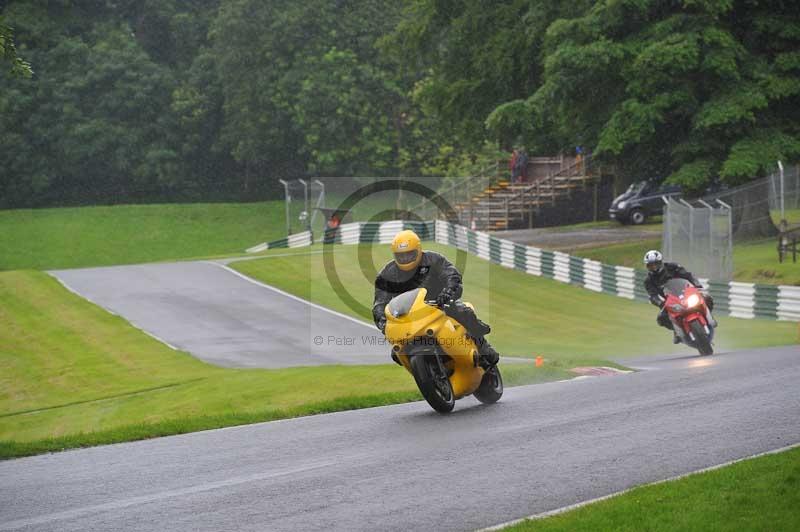 Motorcycle action photographs;Trackday digital images;cadwell;cadwell park photographs;event digital images;eventdigitalimages;motor racing louth lincolnshire;no limits trackdays;peter wileman photography;trackday;trackday photos