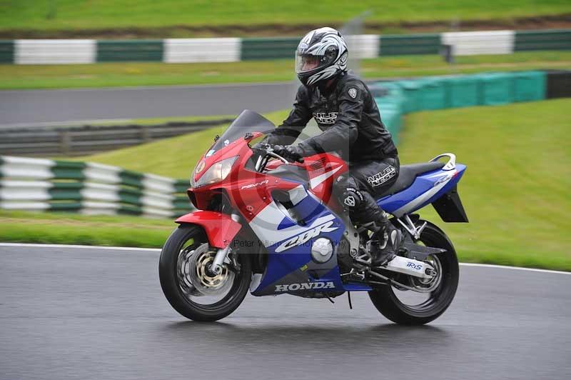 Motorcycle action photographs;Trackday digital images;cadwell;cadwell park photographs;event digital images;eventdigitalimages;motor racing louth lincolnshire;no limits trackdays;peter wileman photography;trackday;trackday photos