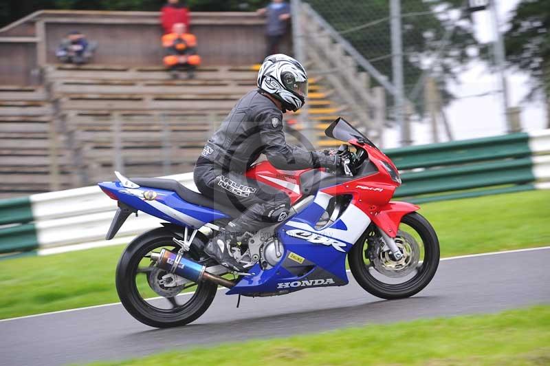 Motorcycle action photographs;Trackday digital images;cadwell;cadwell park photographs;event digital images;eventdigitalimages;motor racing louth lincolnshire;no limits trackdays;peter wileman photography;trackday;trackday photos