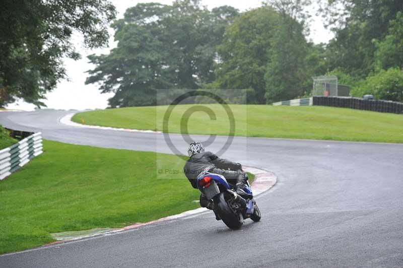 Motorcycle action photographs;Trackday digital images;cadwell;cadwell park photographs;event digital images;eventdigitalimages;motor racing louth lincolnshire;no limits trackdays;peter wileman photography;trackday;trackday photos