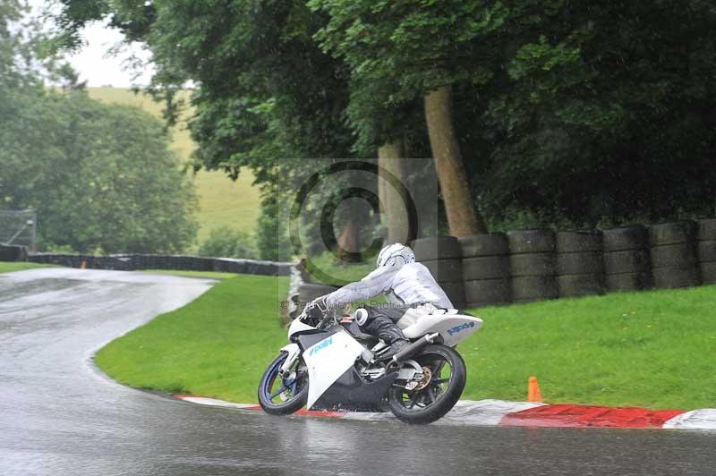 Motorcycle action photographs;Trackday digital images;cadwell;cadwell park photographs;event digital images;eventdigitalimages;motor racing louth lincolnshire;no limits trackdays;peter wileman photography;trackday;trackday photos