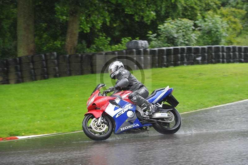 Motorcycle action photographs;Trackday digital images;cadwell;cadwell park photographs;event digital images;eventdigitalimages;motor racing louth lincolnshire;no limits trackdays;peter wileman photography;trackday;trackday photos