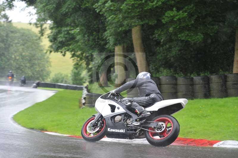 Motorcycle action photographs;Trackday digital images;cadwell;cadwell park photographs;event digital images;eventdigitalimages;motor racing louth lincolnshire;no limits trackdays;peter wileman photography;trackday;trackday photos