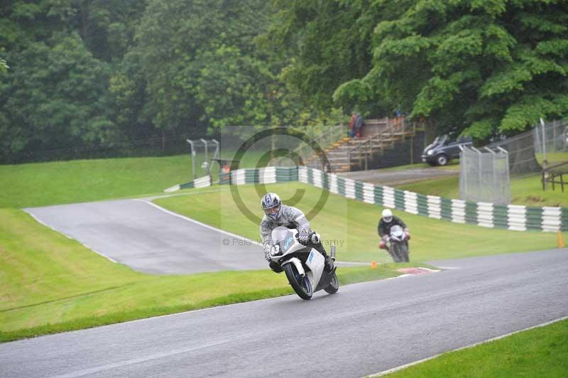 Motorcycle action photographs;Trackday digital images;cadwell;cadwell park photographs;event digital images;eventdigitalimages;motor racing louth lincolnshire;no limits trackdays;peter wileman photography;trackday;trackday photos