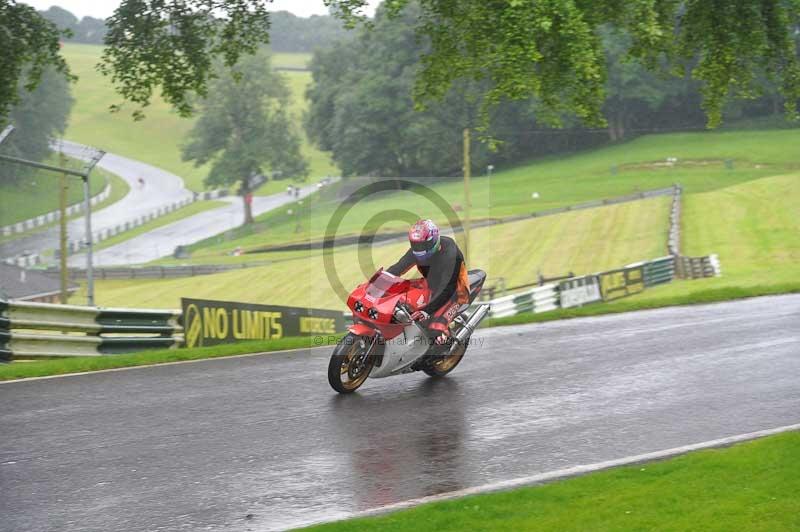 Motorcycle action photographs;Trackday digital images;cadwell;cadwell park photographs;event digital images;eventdigitalimages;motor racing louth lincolnshire;no limits trackdays;peter wileman photography;trackday;trackday photos