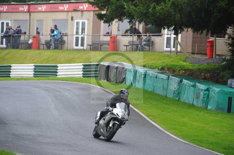 Motorcycle action photographs;Trackday digital images;cadwell;cadwell park photographs;event digital images;eventdigitalimages;motor racing louth lincolnshire;no limits trackdays;peter wileman photography;trackday;trackday photos