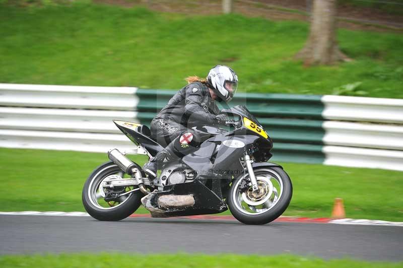 Motorcycle action photographs;Trackday digital images;cadwell;cadwell park photographs;event digital images;eventdigitalimages;motor racing louth lincolnshire;no limits trackdays;peter wileman photography;trackday;trackday photos