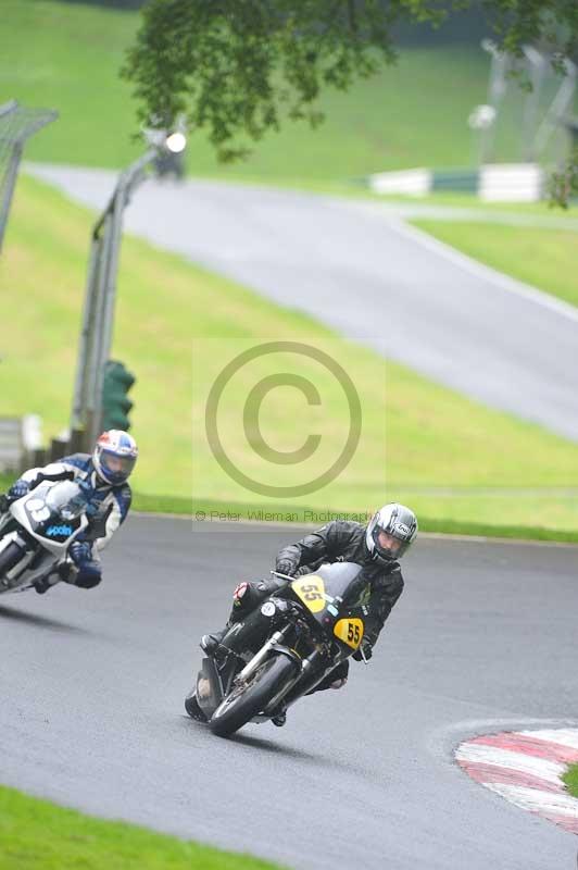 Motorcycle action photographs;Trackday digital images;cadwell;cadwell park photographs;event digital images;eventdigitalimages;motor racing louth lincolnshire;no limits trackdays;peter wileman photography;trackday;trackday photos