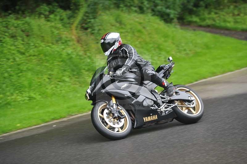 Motorcycle action photographs;Trackday digital images;cadwell;cadwell park photographs;event digital images;eventdigitalimages;motor racing louth lincolnshire;no limits trackdays;peter wileman photography;trackday;trackday photos