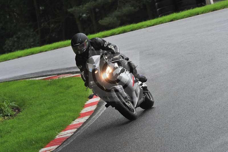 Motorcycle action photographs;Trackday digital images;cadwell;cadwell park photographs;event digital images;eventdigitalimages;motor racing louth lincolnshire;no limits trackdays;peter wileman photography;trackday;trackday photos