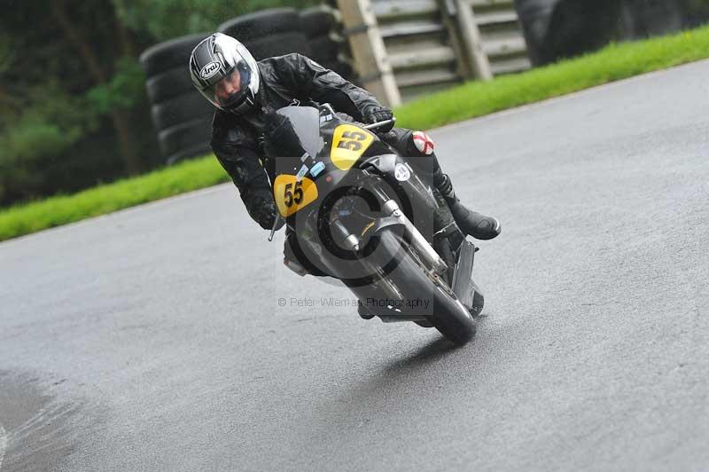 Motorcycle action photographs;Trackday digital images;cadwell;cadwell park photographs;event digital images;eventdigitalimages;motor racing louth lincolnshire;no limits trackdays;peter wileman photography;trackday;trackday photos