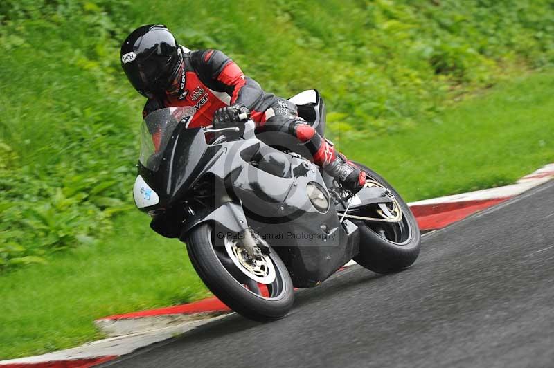 Motorcycle action photographs;Trackday digital images;cadwell;cadwell park photographs;event digital images;eventdigitalimages;motor racing louth lincolnshire;no limits trackdays;peter wileman photography;trackday;trackday photos