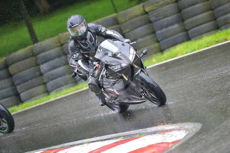 Motorcycle action photographs;Trackday digital images;cadwell;cadwell park photographs;event digital images;eventdigitalimages;motor racing louth lincolnshire;no limits trackdays;peter wileman photography;trackday;trackday photos