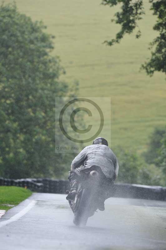 Motorcycle action photographs;Trackday digital images;cadwell;cadwell park photographs;event digital images;eventdigitalimages;motor racing louth lincolnshire;no limits trackdays;peter wileman photography;trackday;trackday photos