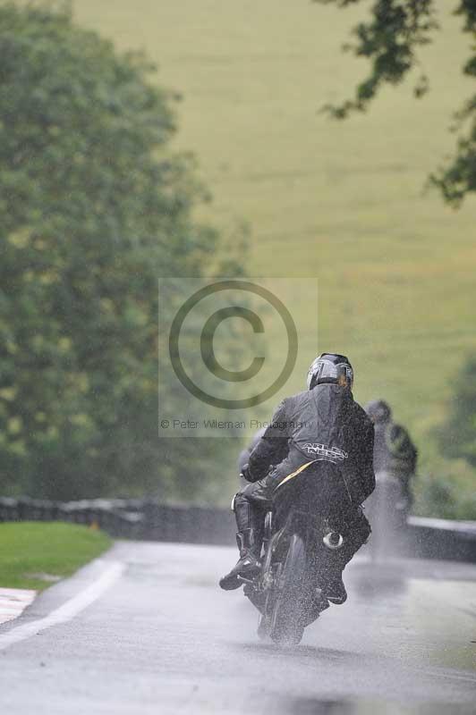 Motorcycle action photographs;Trackday digital images;cadwell;cadwell park photographs;event digital images;eventdigitalimages;motor racing louth lincolnshire;no limits trackdays;peter wileman photography;trackday;trackday photos