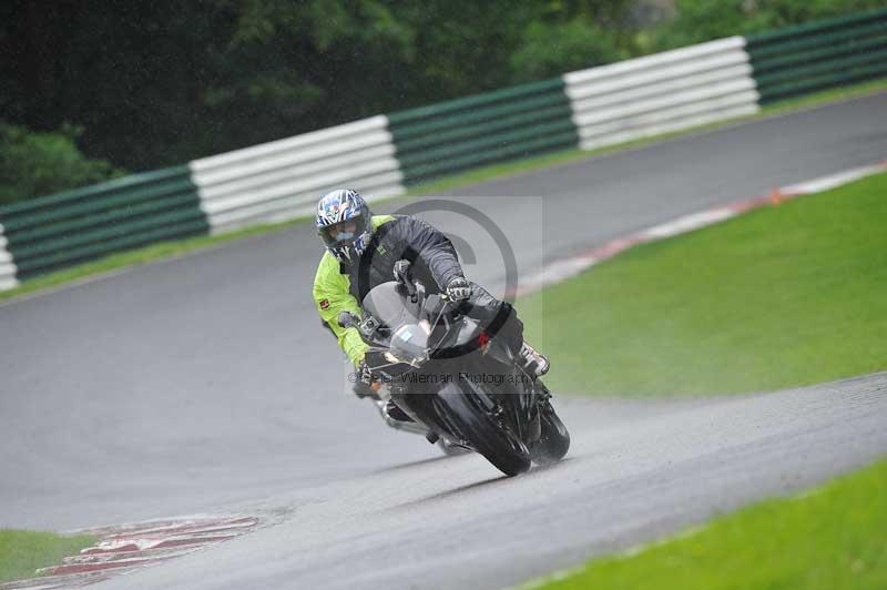 Motorcycle action photographs;Trackday digital images;cadwell;cadwell park photographs;event digital images;eventdigitalimages;motor racing louth lincolnshire;no limits trackdays;peter wileman photography;trackday;trackday photos