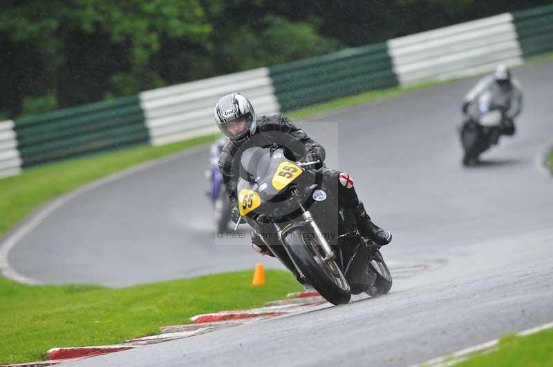 Motorcycle action photographs;Trackday digital images;cadwell;cadwell park photographs;event digital images;eventdigitalimages;motor racing louth lincolnshire;no limits trackdays;peter wileman photography;trackday;trackday photos