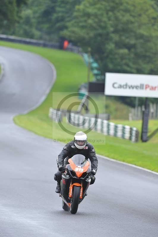 Motorcycle action photographs;Trackday digital images;cadwell;cadwell park photographs;event digital images;eventdigitalimages;motor racing louth lincolnshire;no limits trackdays;peter wileman photography;trackday;trackday photos