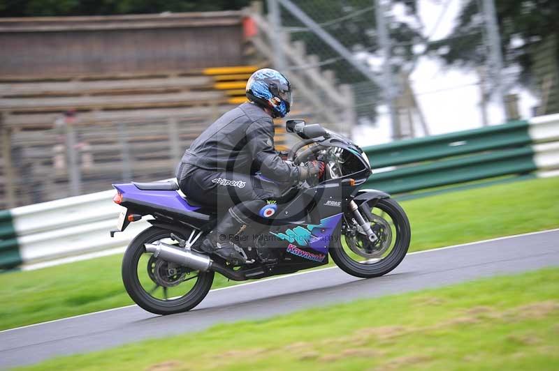 Motorcycle action photographs;Trackday digital images;cadwell;cadwell park photographs;event digital images;eventdigitalimages;motor racing louth lincolnshire;no limits trackdays;peter wileman photography;trackday;trackday photos