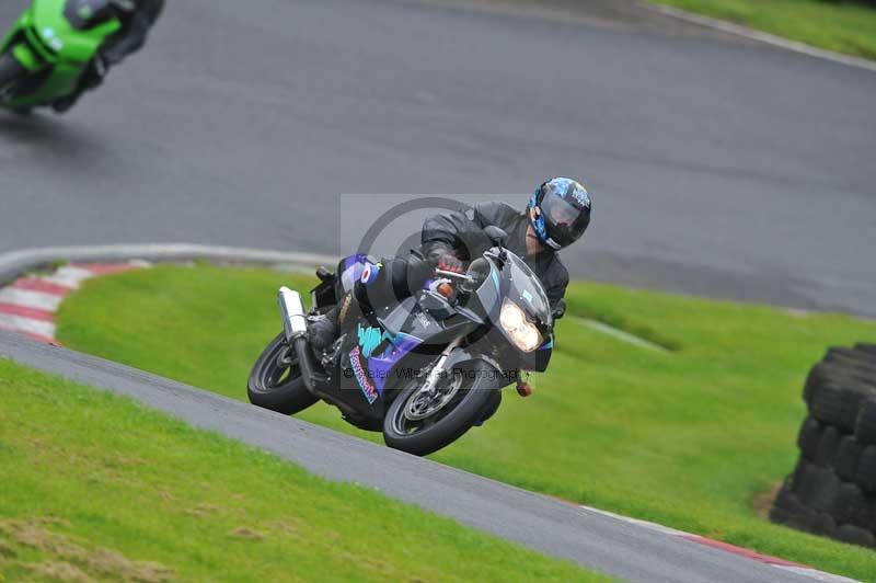 Motorcycle action photographs;Trackday digital images;cadwell;cadwell park photographs;event digital images;eventdigitalimages;motor racing louth lincolnshire;no limits trackdays;peter wileman photography;trackday;trackday photos