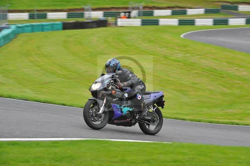 Motorcycle action photographs;Trackday digital images;cadwell;cadwell park photographs;event digital images;eventdigitalimages;motor racing louth lincolnshire;no limits trackdays;peter wileman photography;trackday;trackday photos