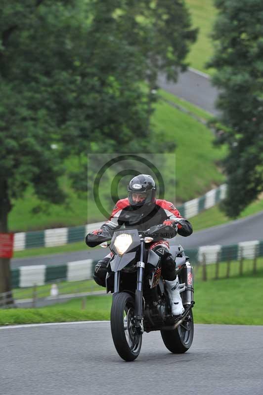 Motorcycle action photographs;Trackday digital images;cadwell;cadwell park photographs;event digital images;eventdigitalimages;motor racing louth lincolnshire;no limits trackdays;peter wileman photography;trackday;trackday photos