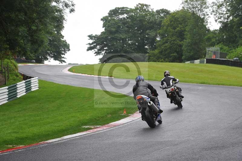 Motorcycle action photographs;Trackday digital images;cadwell;cadwell park photographs;event digital images;eventdigitalimages;motor racing louth lincolnshire;no limits trackdays;peter wileman photography;trackday;trackday photos