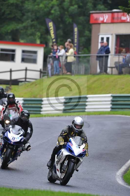 Motorcycle action photographs;Trackday digital images;cadwell;cadwell park photographs;event digital images;eventdigitalimages;motor racing louth lincolnshire;no limits trackdays;peter wileman photography;trackday;trackday photos