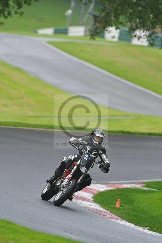 Motorcycle action photographs;Trackday digital images;cadwell;cadwell park photographs;event digital images;eventdigitalimages;motor racing louth lincolnshire;no limits trackdays;peter wileman photography;trackday;trackday photos