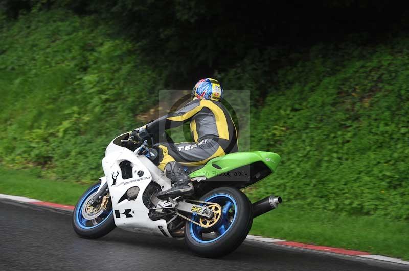 Motorcycle action photographs;Trackday digital images;cadwell;cadwell park photographs;event digital images;eventdigitalimages;motor racing louth lincolnshire;no limits trackdays;peter wileman photography;trackday;trackday photos