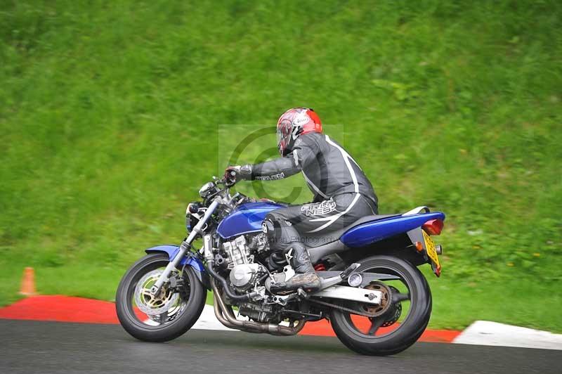 Motorcycle action photographs;Trackday digital images;cadwell;cadwell park photographs;event digital images;eventdigitalimages;motor racing louth lincolnshire;no limits trackdays;peter wileman photography;trackday;trackday photos