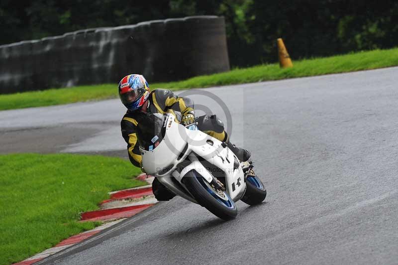 Motorcycle action photographs;Trackday digital images;cadwell;cadwell park photographs;event digital images;eventdigitalimages;motor racing louth lincolnshire;no limits trackdays;peter wileman photography;trackday;trackday photos