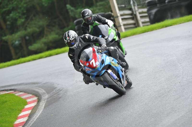 Motorcycle action photographs;Trackday digital images;cadwell;cadwell park photographs;event digital images;eventdigitalimages;motor racing louth lincolnshire;no limits trackdays;peter wileman photography;trackday;trackday photos