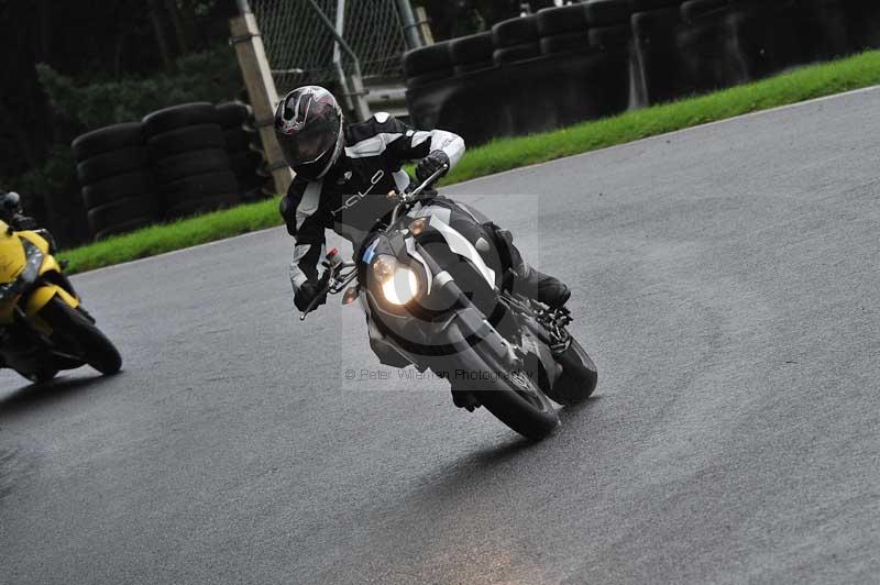 Motorcycle action photographs;Trackday digital images;cadwell;cadwell park photographs;event digital images;eventdigitalimages;motor racing louth lincolnshire;no limits trackdays;peter wileman photography;trackday;trackday photos