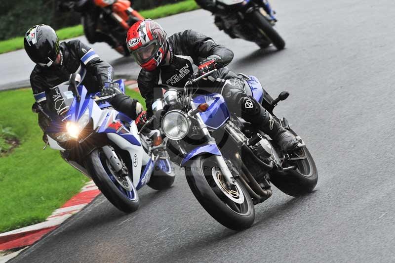 Motorcycle action photographs;Trackday digital images;cadwell;cadwell park photographs;event digital images;eventdigitalimages;motor racing louth lincolnshire;no limits trackdays;peter wileman photography;trackday;trackday photos