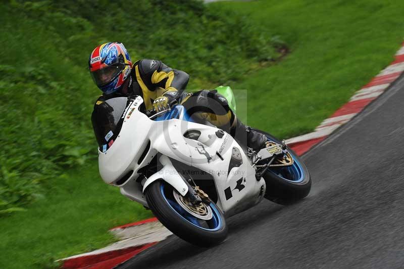 Motorcycle action photographs;Trackday digital images;cadwell;cadwell park photographs;event digital images;eventdigitalimages;motor racing louth lincolnshire;no limits trackdays;peter wileman photography;trackday;trackday photos