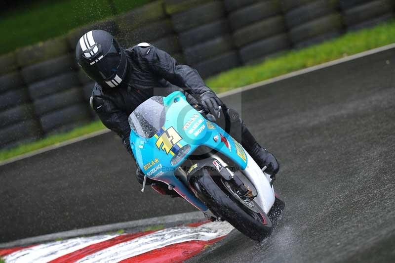 Motorcycle action photographs;Trackday digital images;cadwell;cadwell park photographs;event digital images;eventdigitalimages;motor racing louth lincolnshire;no limits trackdays;peter wileman photography;trackday;trackday photos