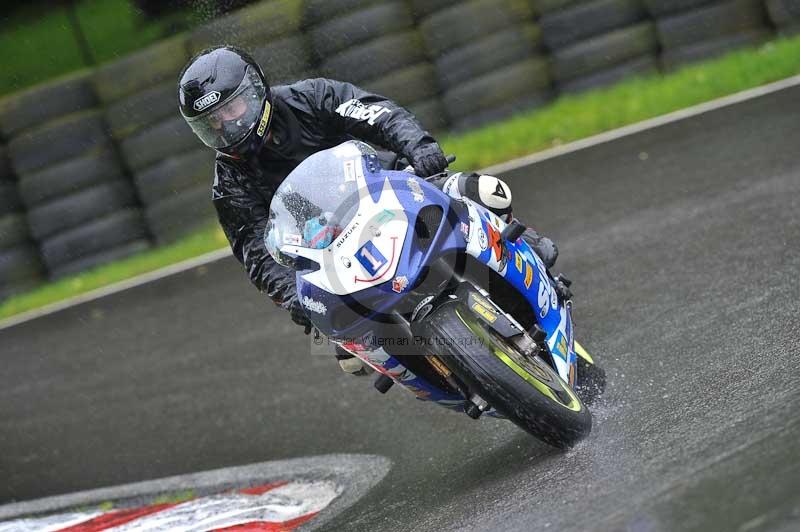 Motorcycle action photographs;Trackday digital images;cadwell;cadwell park photographs;event digital images;eventdigitalimages;motor racing louth lincolnshire;no limits trackdays;peter wileman photography;trackday;trackday photos