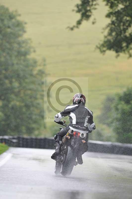 Motorcycle action photographs;Trackday digital images;cadwell;cadwell park photographs;event digital images;eventdigitalimages;motor racing louth lincolnshire;no limits trackdays;peter wileman photography;trackday;trackday photos