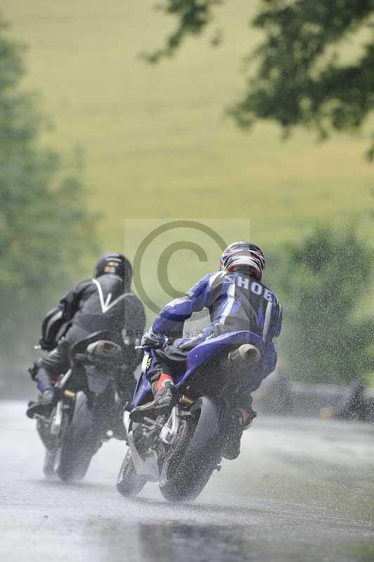 Motorcycle action photographs;Trackday digital images;cadwell;cadwell park photographs;event digital images;eventdigitalimages;motor racing louth lincolnshire;no limits trackdays;peter wileman photography;trackday;trackday photos