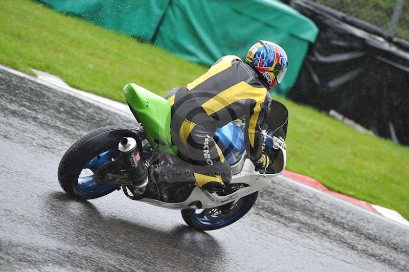 Motorcycle action photographs;Trackday digital images;cadwell;cadwell park photographs;event digital images;eventdigitalimages;motor racing louth lincolnshire;no limits trackdays;peter wileman photography;trackday;trackday photos